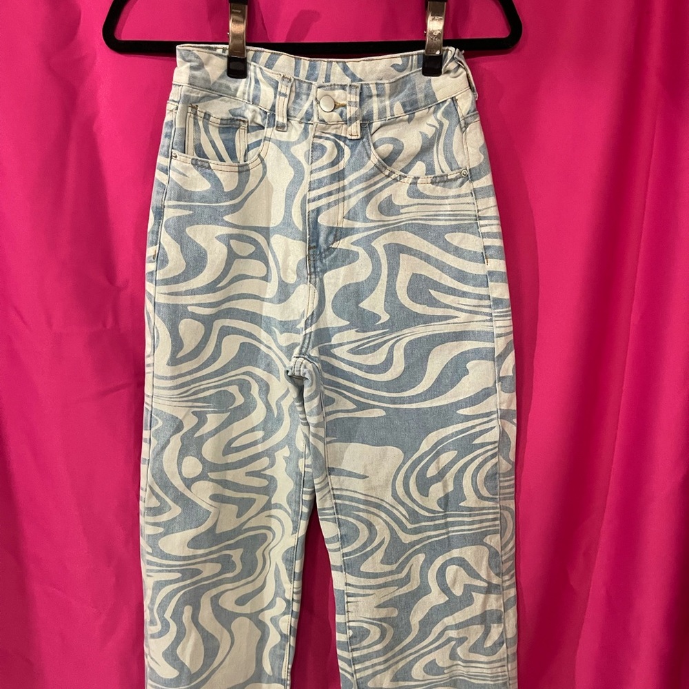 Y2K baggy jeans